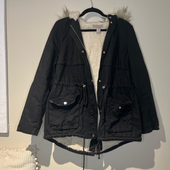 H&M Jackets & Blazers - H&M Warm Parka Style Jacket - Size US 18 in Black with Rose Gold Accent